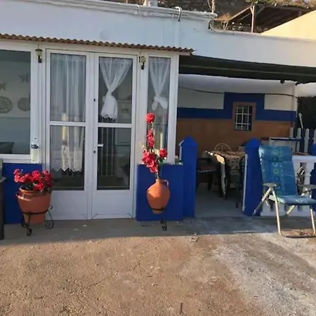 The Beach Hut With Lazy Spa Adra Exterior photo