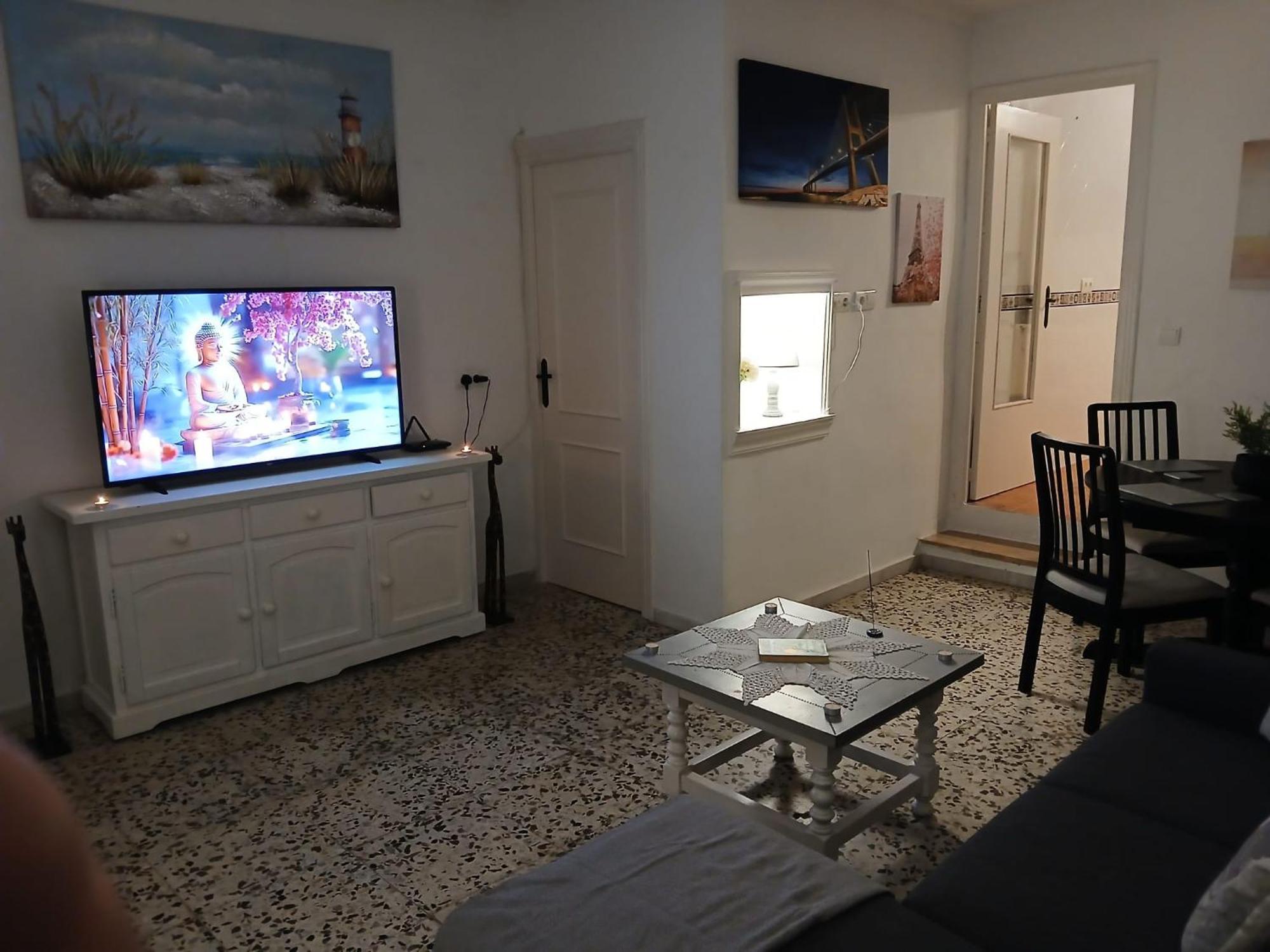 The Hut With Lazy Hébergement de vacances *
